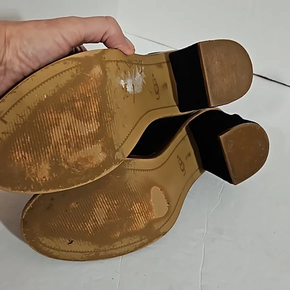 Ugg black suede open toe shooting zip back - Picture 7 of 9